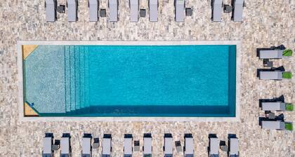 Ocean Breeze Resort