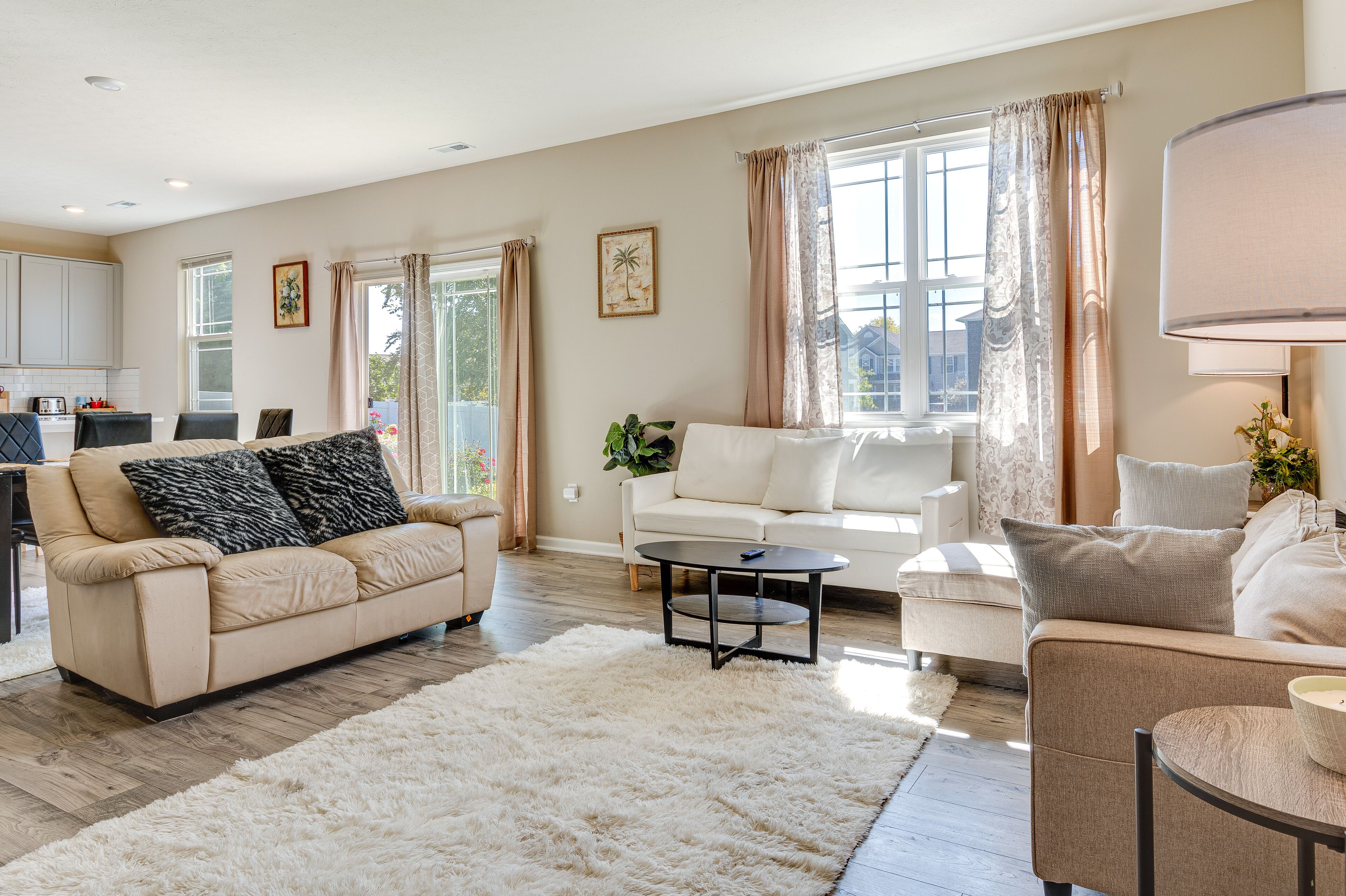 Spacious Camby Home w/ Community Pool + Park!