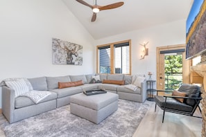 Smart TV, chimenea