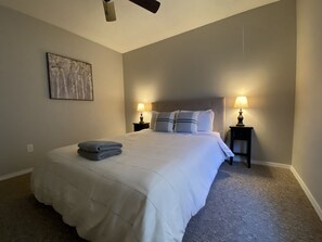 3 bedrooms, iron/ironing board, WiFi, bed sheets