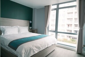 Deluxe Suite, City View | Free WiFi