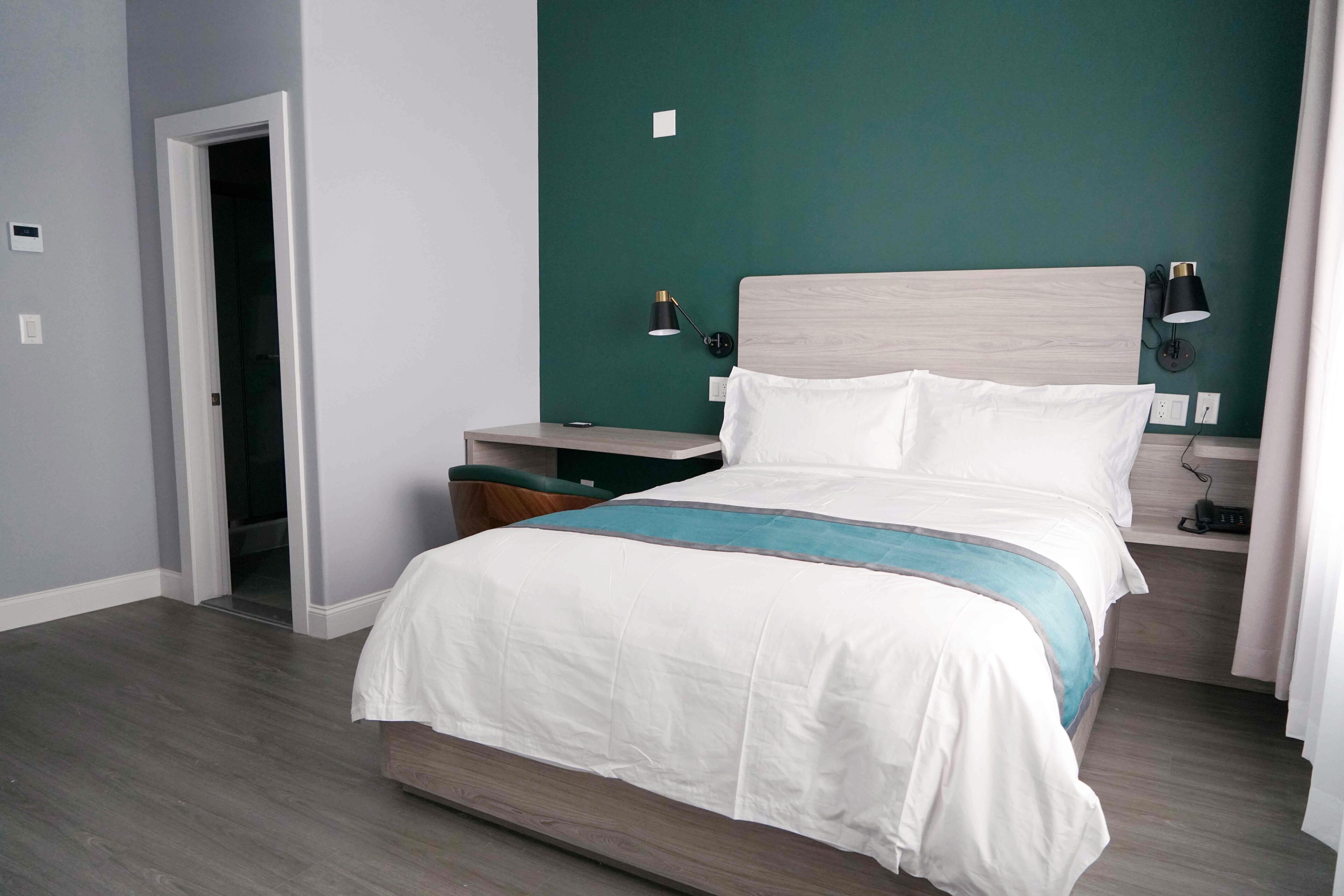 Photo - Starlight Hotel Near LGA Airport
