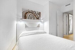 3 chambres, fer et planche Ă repasser, Wi-Fi gratuit, draps fournis