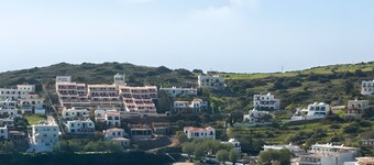 Apartment 'Batsi View House' with Sea View, Wi-Fi and Air Conditioning