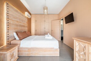 1 chambre, fer et planche à repasser, Wi-Fi gratuit, draps fournis