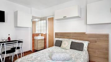 Wifi gratis y ropa de cama