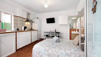 Wifi gratis y ropa de cama