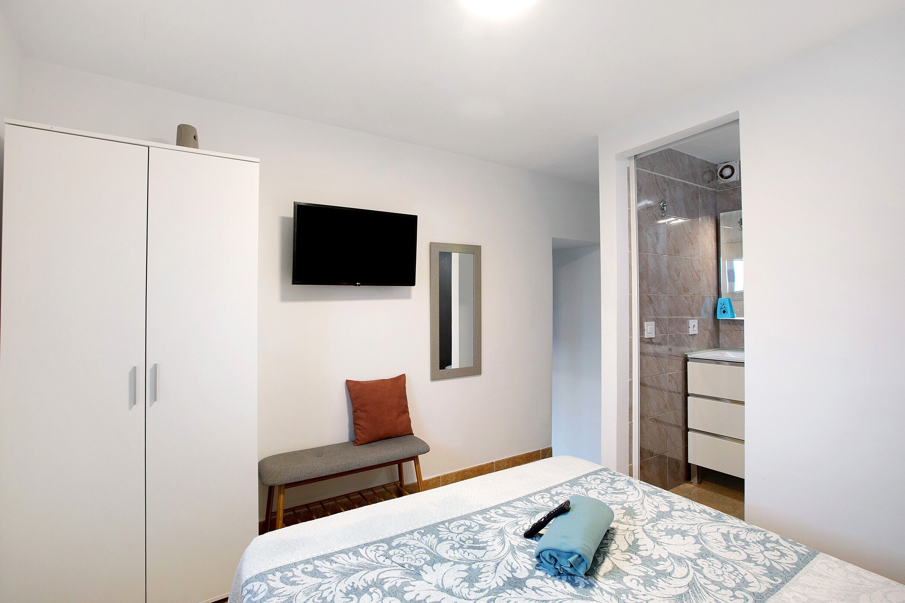 1 makuuhuone, ilmainen Wi-Fi, vuodevaatteet