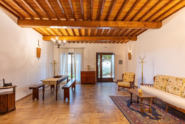 Ping pong - Apartment "Agriturismo Il Casato Mag-il Giogo" with Mountain View, Terrace and Wi-Fi (Pienza)