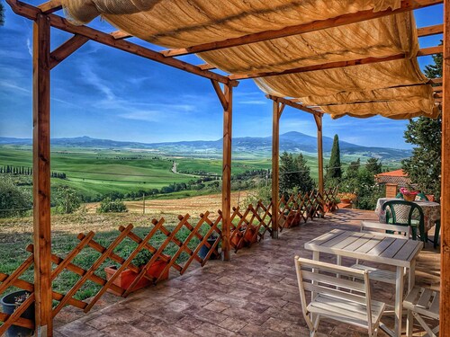 Apartment "Agriturismo Il Casato Mag-il Torchio" with Mountain Views, Terrace and Wi-Fi