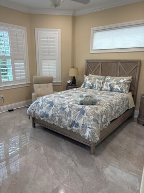 4 Schlafzimmer, kostenloses WLAN, Bettwäsche