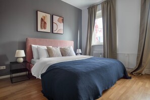 3 dormitorios, tabla de planchar con plancha, wifi y ropa de cama