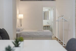 Iron/ironing board, travel crib, WiFi, bed sheets