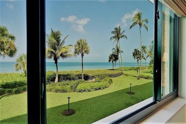 Interior - Beachfront paradise at Bayshores on Vanderbilt Beach- Premier Sotheby's (Naples)