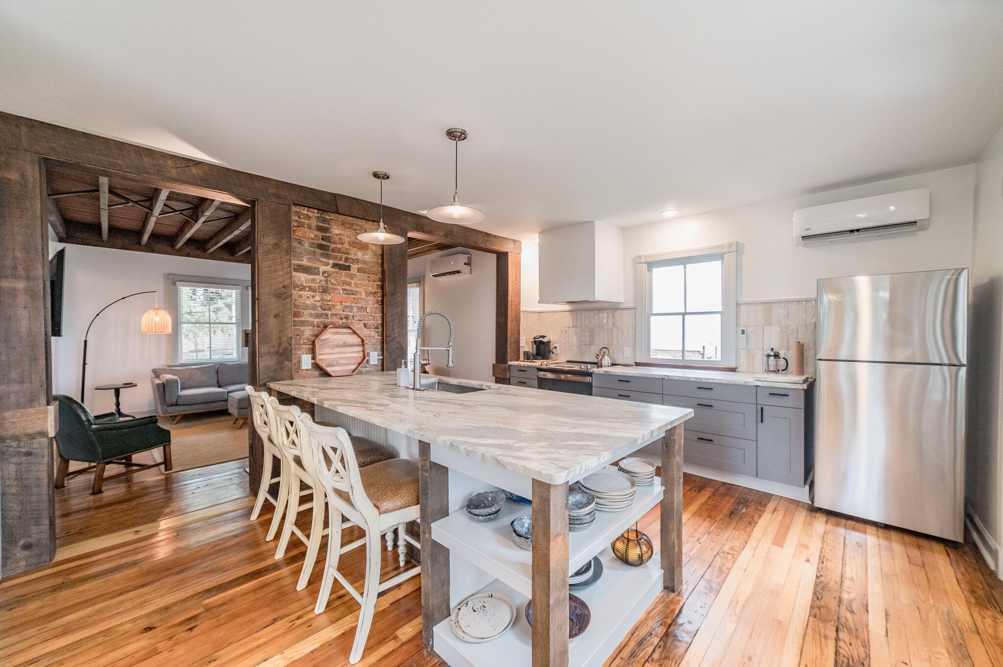 Mellow, refined space. Downtown historic house.