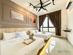 Apartamento Confort, 1 habitación, no fumadores, vistas al mar | Tabla de planchar con plancha, wifi gratis, ropa de cama