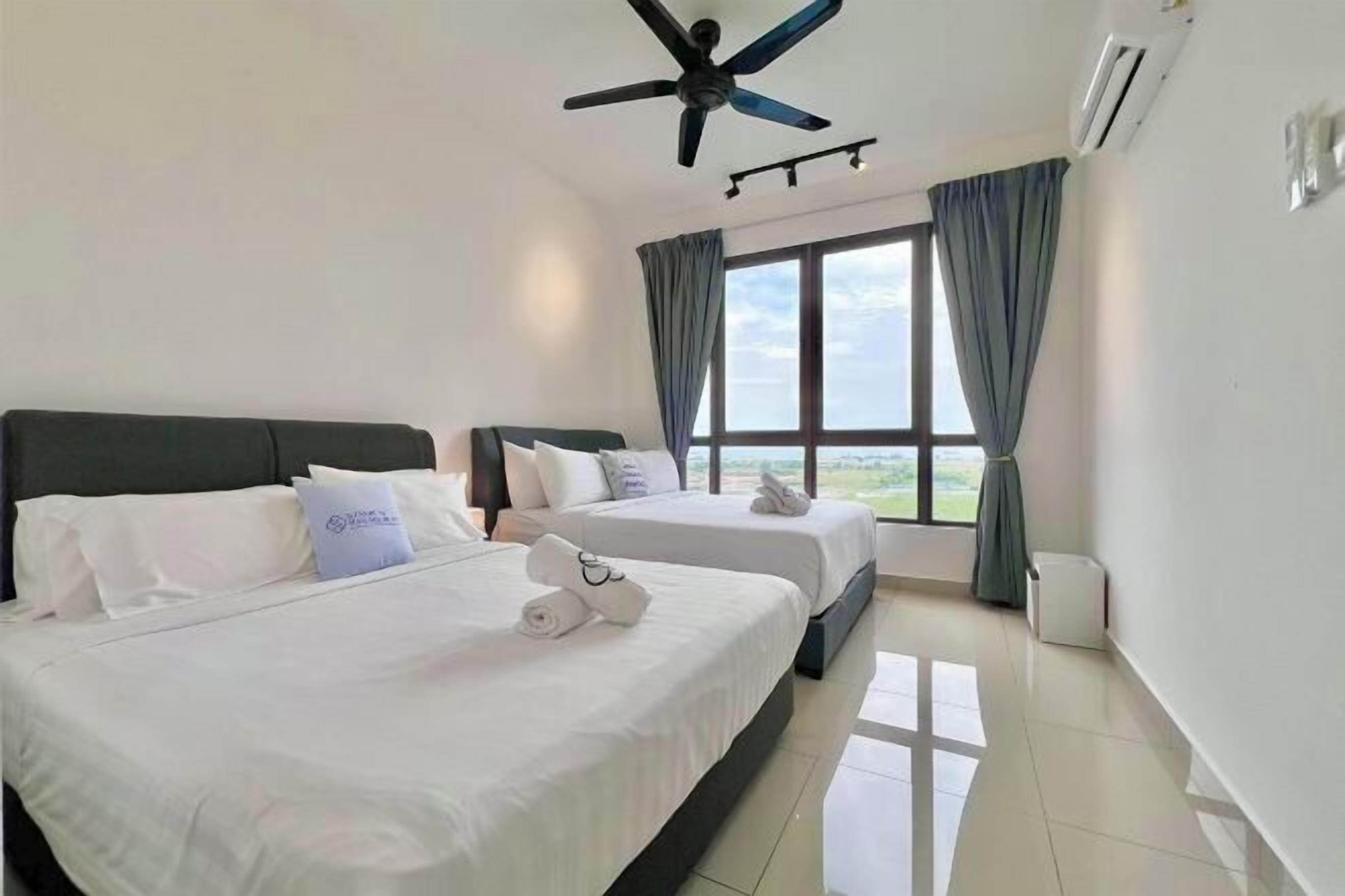 Iron/ironing board, free WiFi, bed sheets
