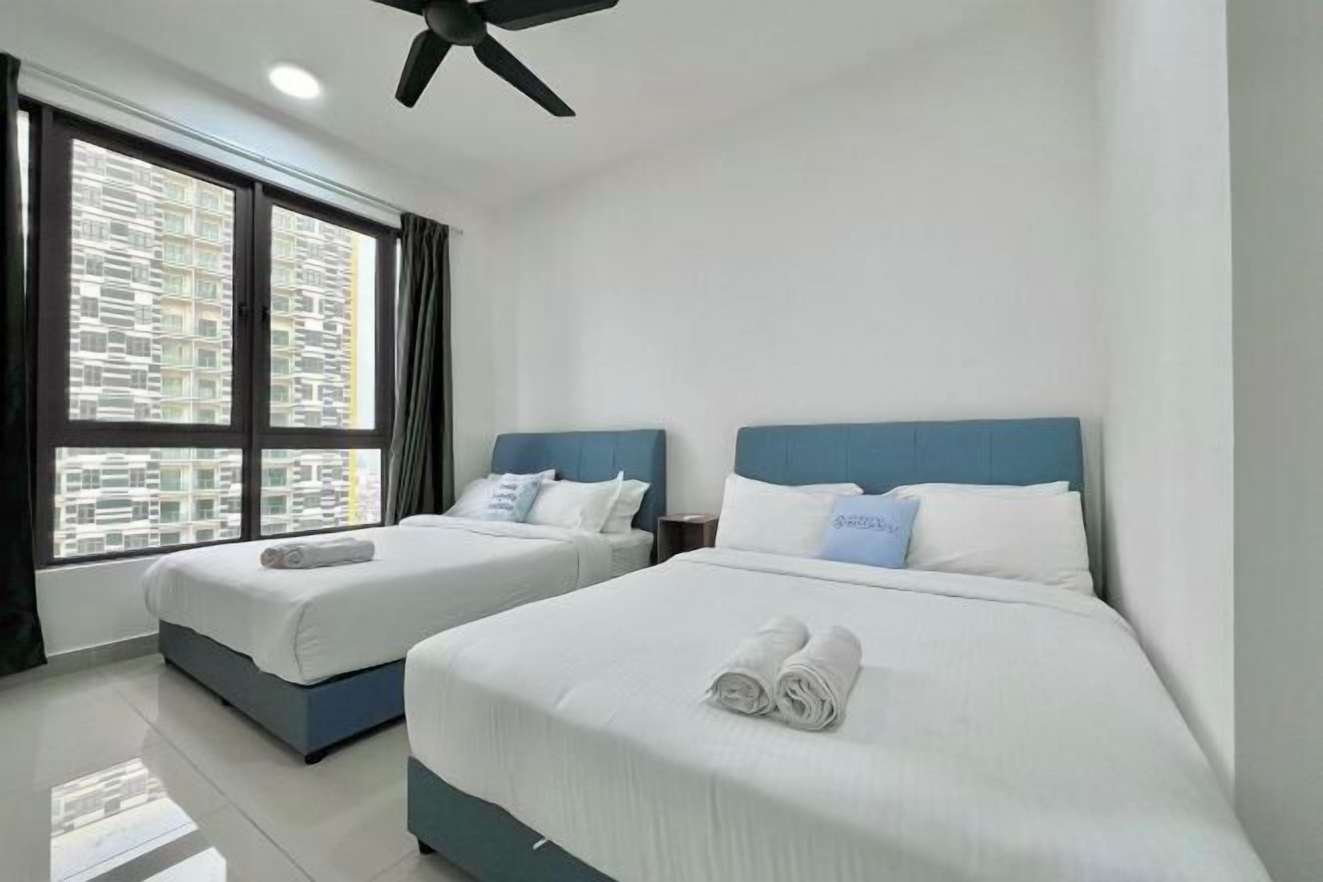 Iron/ironing board, free WiFi, bed sheets
