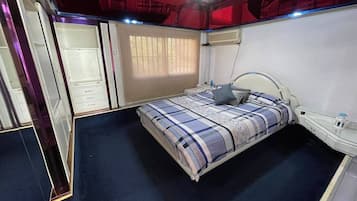 2 chambres, fer et planche Ă repasser, Wi-Fi, draps fournis