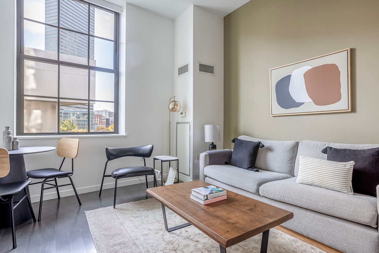 テレビ、ステレオ