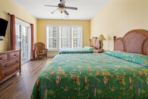 8 bedrooms, WiFi, bed sheets