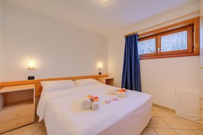 2 habitaciones, wifi gratis y ropa de cama 