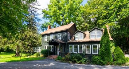 Perfect House In Hillsdale, Brings Friends & Fam