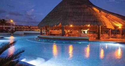 All-Inclusive Luxury Hardrock Hotel Riviera Maya Resort