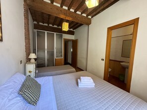2 Schlafzimmer