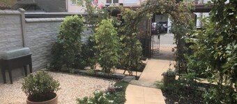 Studio Apartment 'Souterrain' with Shared Terrace, Shared Garden and Wi-Fi