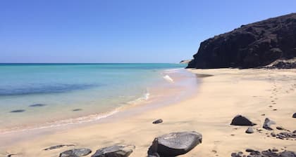 refurbished holiday home very close to the beach