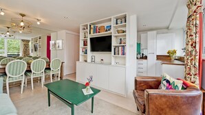 Apartment - Seventies Serenity in London (London)