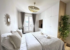 1 bedroom, iron/ironing board, travel crib, WiFi