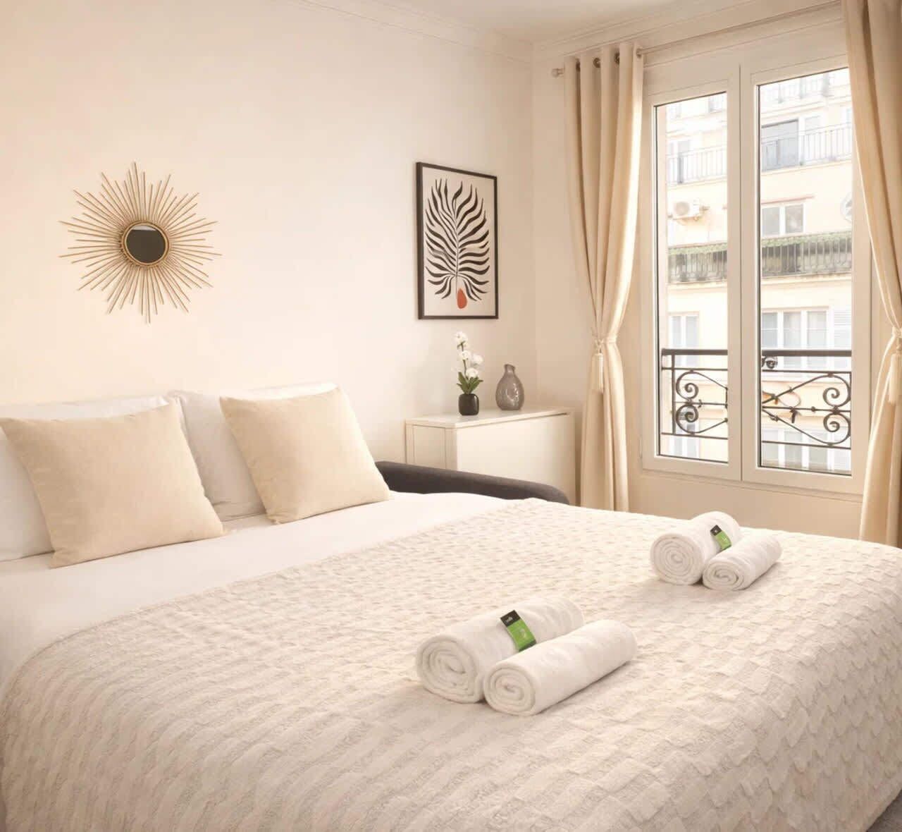 1 bedroom, iron/ironing board, travel crib, WiFi