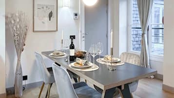 Dineren