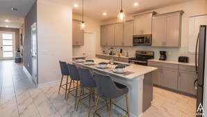 Casa, varias camas (8975BSW - The Retreat at ChampionsGat) | Cocina privada