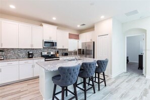 獨棟房屋, 多張床 (1577SW - The Retreat at ChampionsGate) | 私人廚房