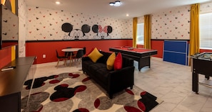Casa, várias camas (9234SH-The Retreat at ChampionsGate) | Sala de jogos