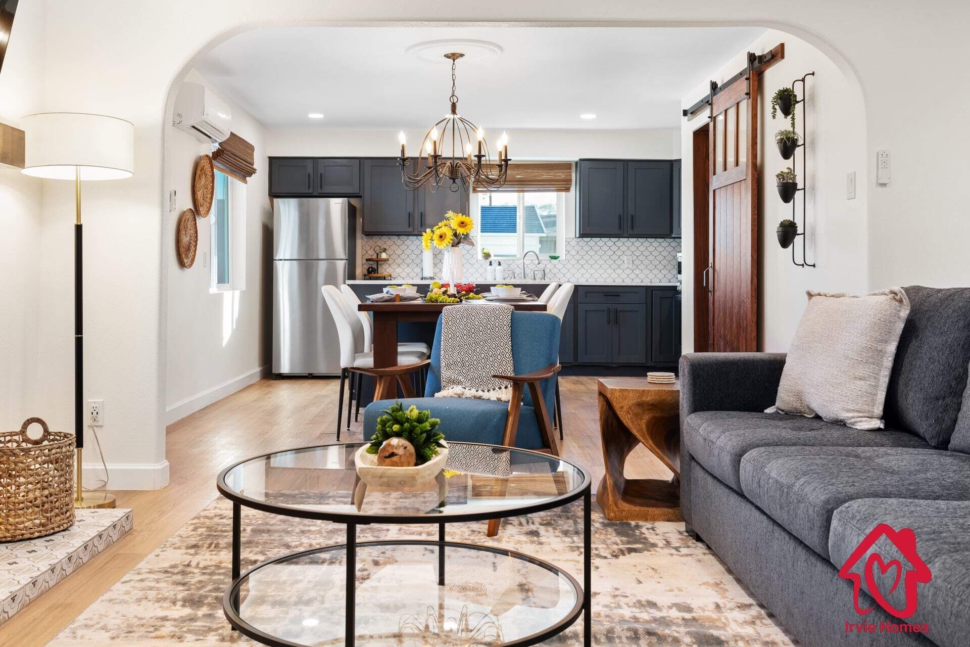 TV, fireplace, offices