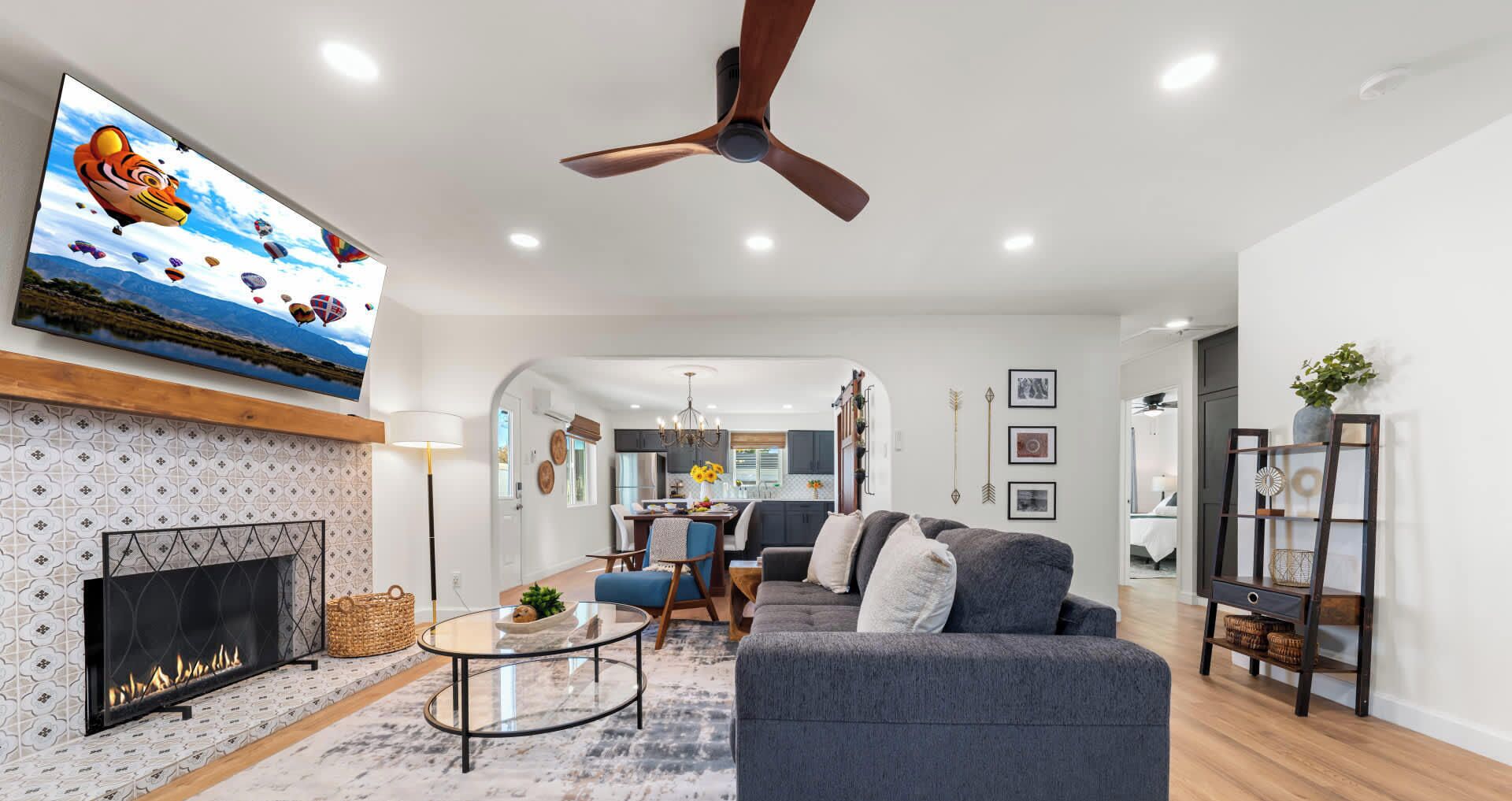 TV, fireplace, offices