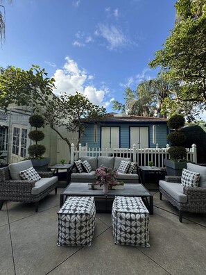 Terrace/patio - Stylish Celeb Home by YouRent| Best of NOLA + Pool (New Orleans)