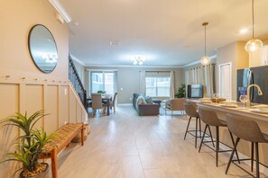 Appartamento, letti multipli (1014SSP - The Retreat At ChampionsGat) | Interni