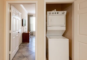 Appart'hôtel, 1 grand lit (Unit 8406 - Tuscana Resort) | Intérieur