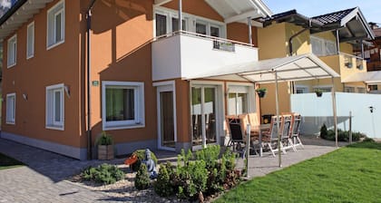 Beautiful group accommodation with sauna & ski-in