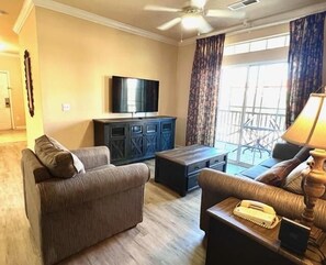 Appart'hôtel, plusieurs lits (Unit 1301 - Tuscana Resort) | Coin séjour