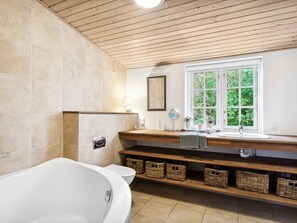Bathroom - "Rami" - 2km from the sea by Interhome (Tisvildeleje)