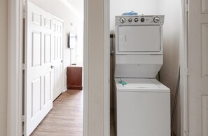 Appartement, 2 queensize bedden (Unit 9408- Tuscana Resort) | Interieur