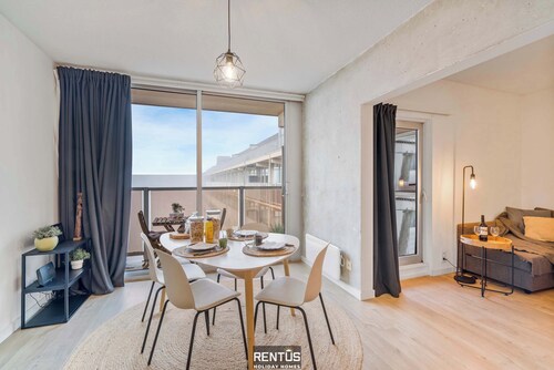 Sandy View - spacious studio flat near the beach