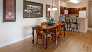 Condo, 1 Queen Bed (1371TT Unit 6407- Tuscana Resort) | Dining - 1371tt Unit 6407- Tuscana Resort (Davenport)