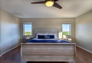 6 habitaciones, escritorio, tabla de planchar con plancha y wifi gratis 